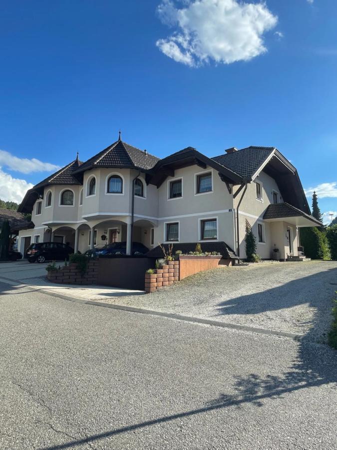 Haus Zum Glueck Reifnitz Exterior foto
